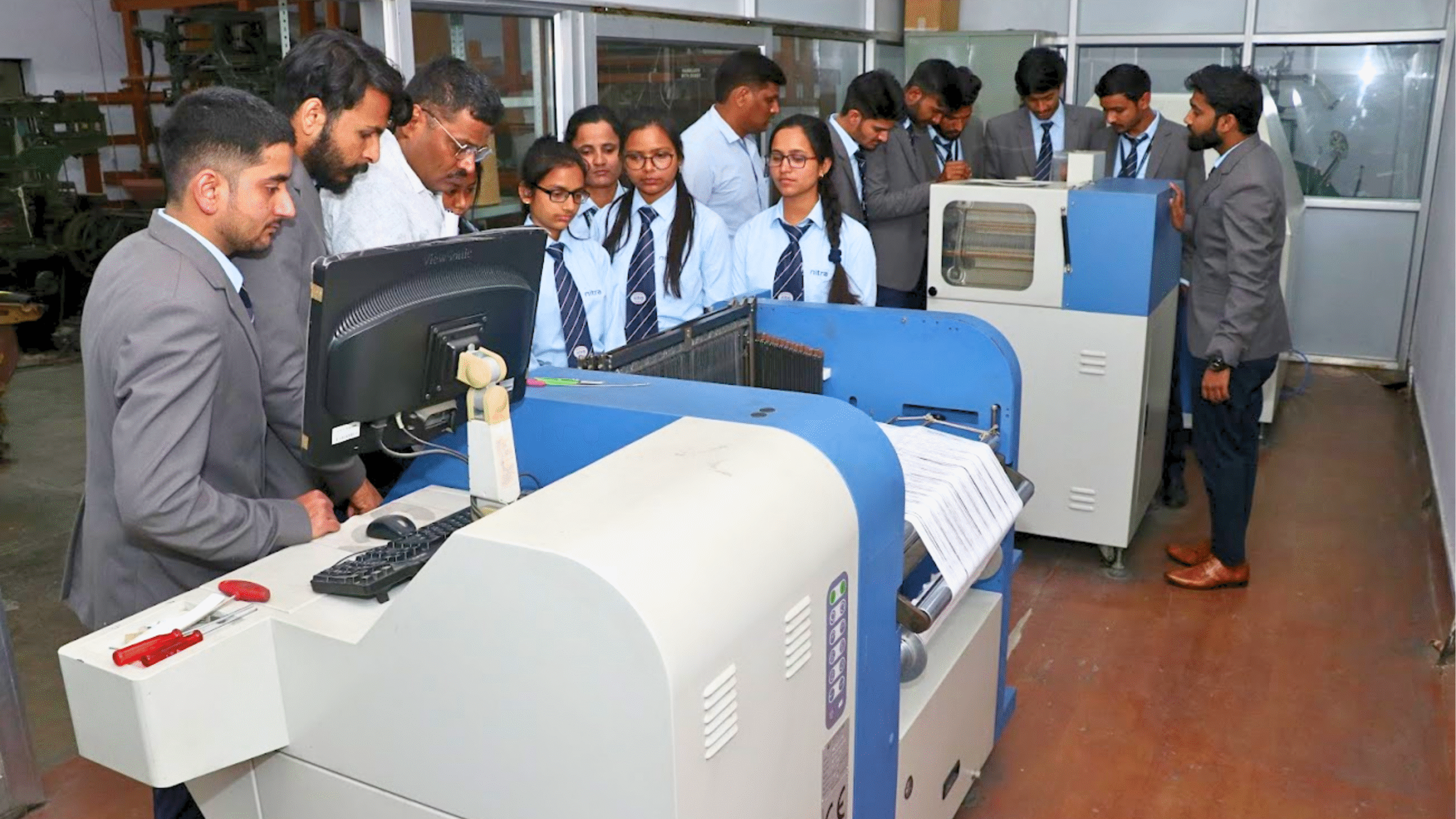 Laboratories & Pilot Plant